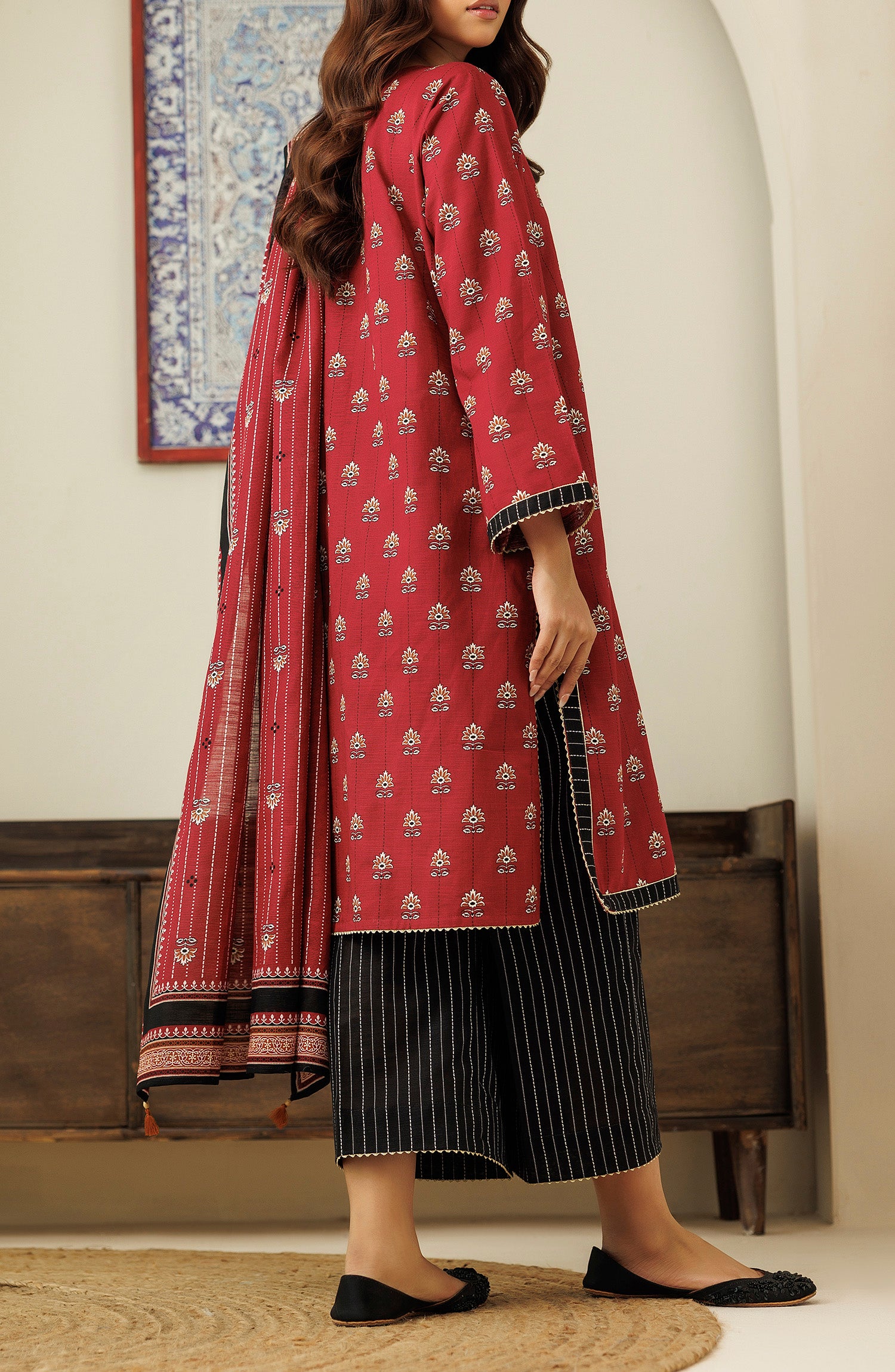 OTL-24-380/U MAROON KHADDAR Women UNSTITCHED SHIRT DUPATTA PANTS