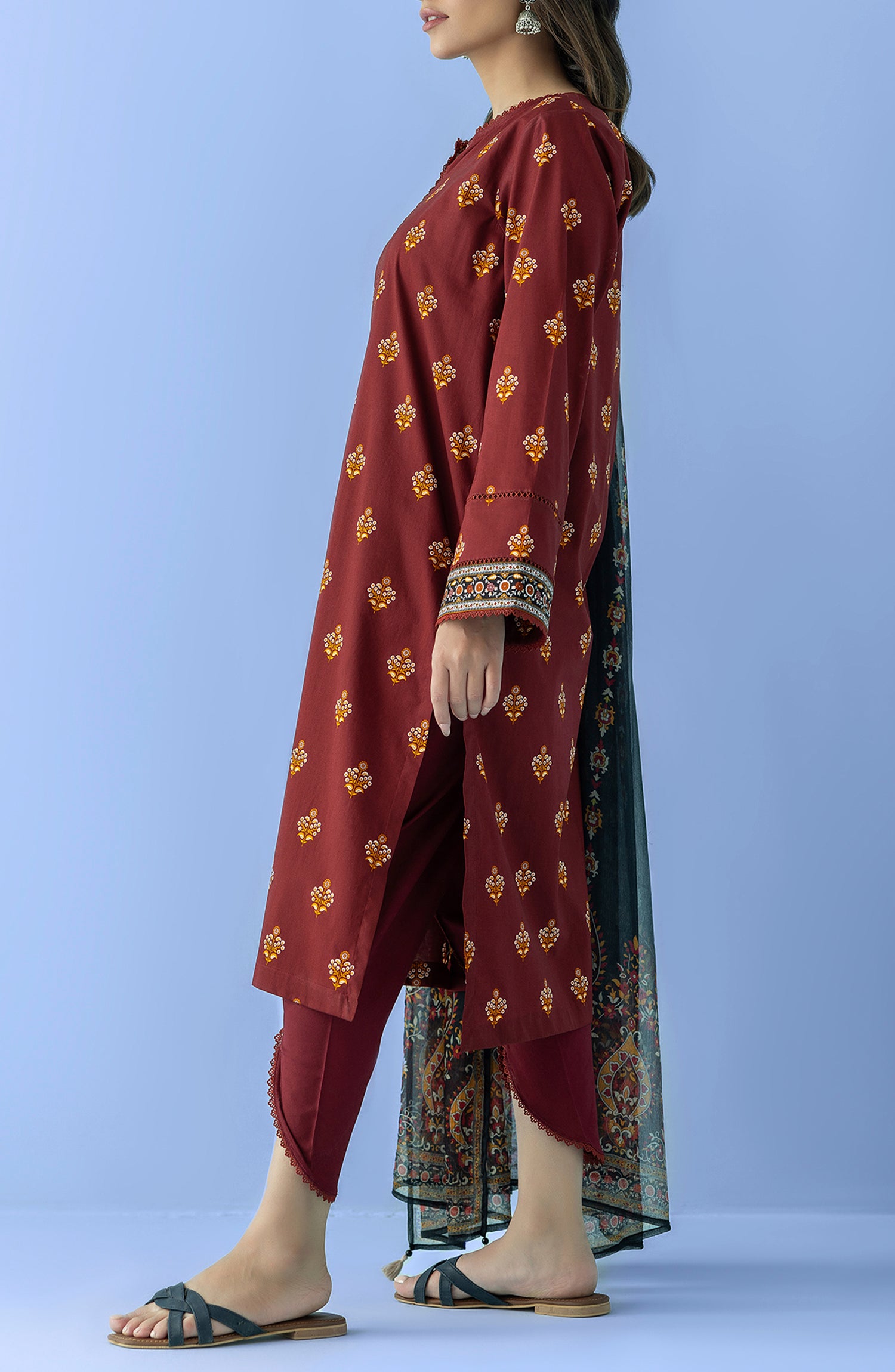 OTL-24-038/U MAROON LAWN Women UNSTITCHED SHIRT DUPATTA PANTS