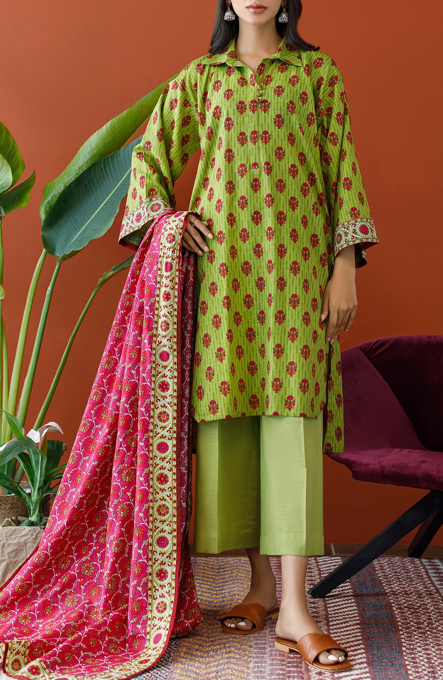 OTL-23-238/U GREEN KHADDAR Women UNSTITCHED SHIRT DUPATTA PANTS