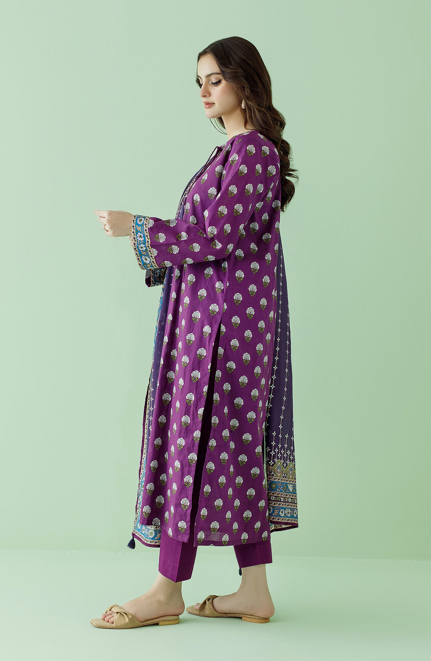 OTL-23-359/U PURPLE LAWN Women UNSTITCHED SHIRT DUPATTA PANTS