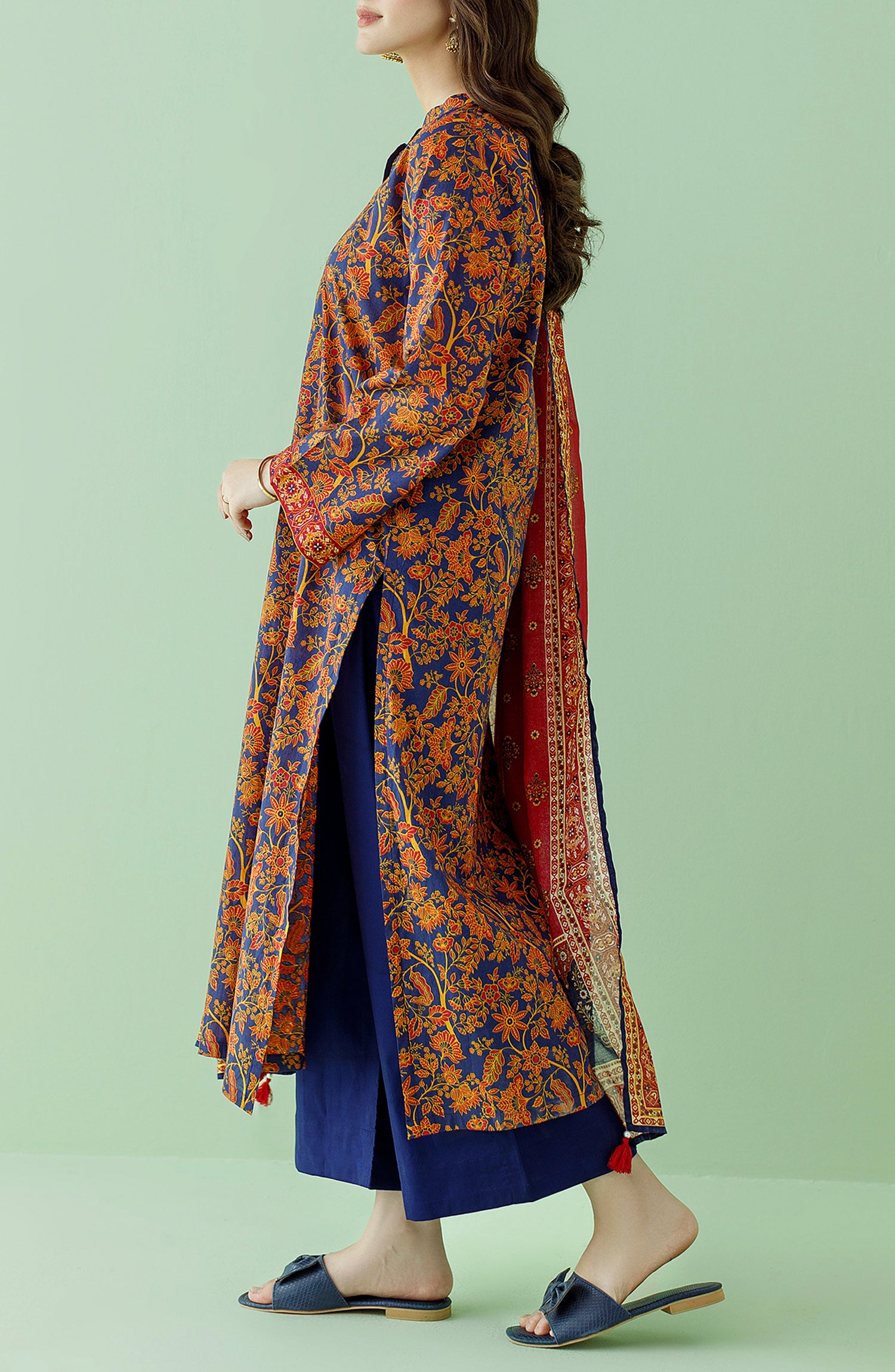 Stitched 3 Piece Printed Lawn Shirt , Cambric Pant and Lawn Dupatta (OTL-23-356/S BLUE)