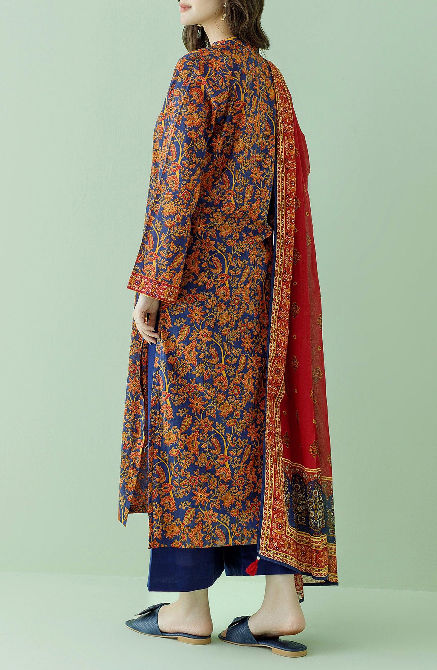 Stitched 3 Piece Printed Lawn Shirt , Cambric Pant and Lawn Dupatta (OTL-23-356/S BLUE)