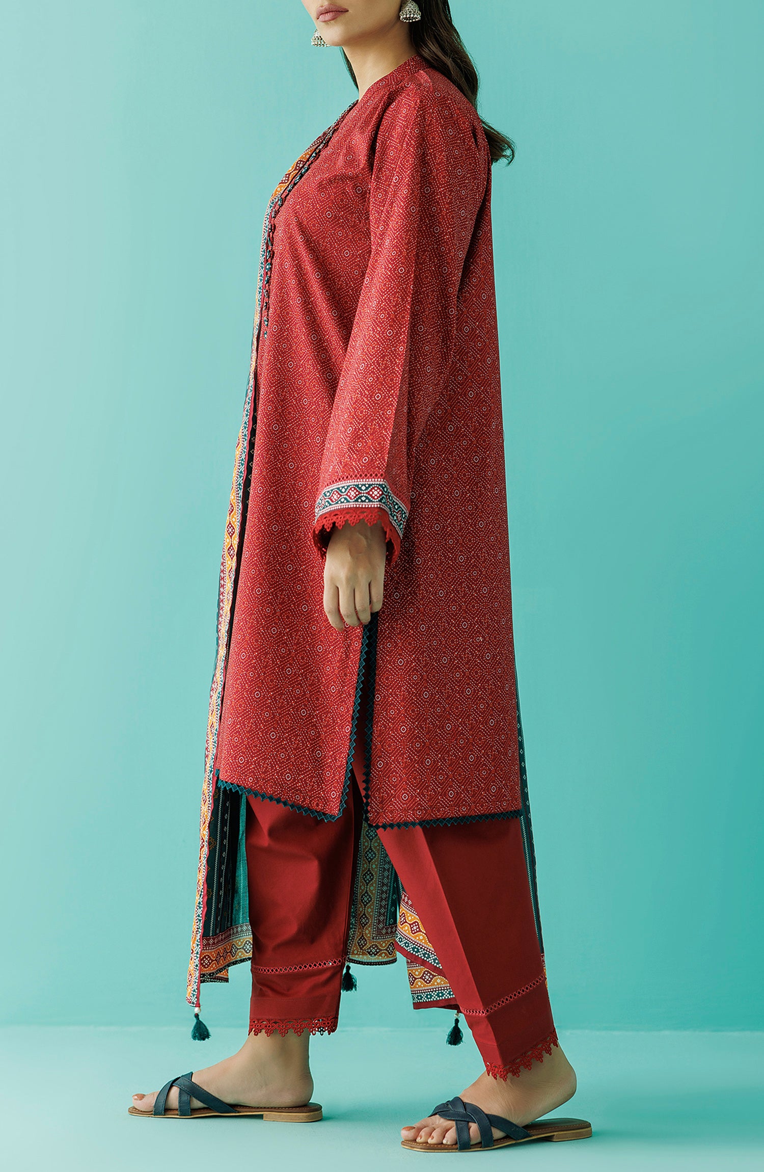 OTL-24-056/U MAROON LAWN Women UNSTITCHED SHIRT DUPATTA PANTS