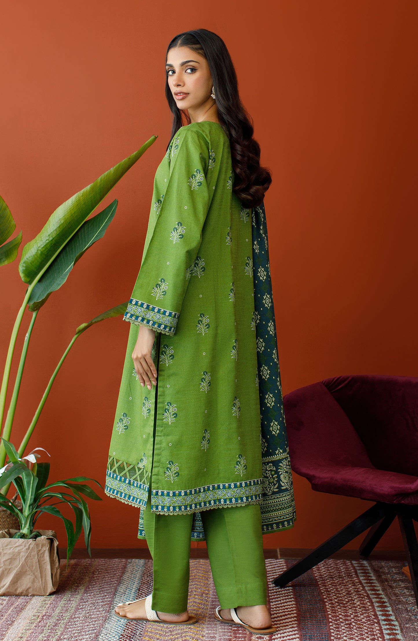 OTL-23-245/S L.GREEN KHADDAR Women READY TO WEAR SHIRT DUPATTA PANTS