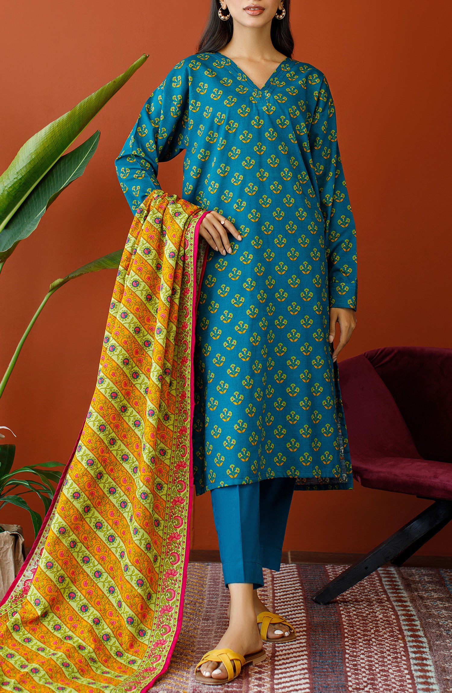 OTL-23-304/U TEAL KHADDAR Women UNSTITCHED SHIRT DUPATTA PANTS