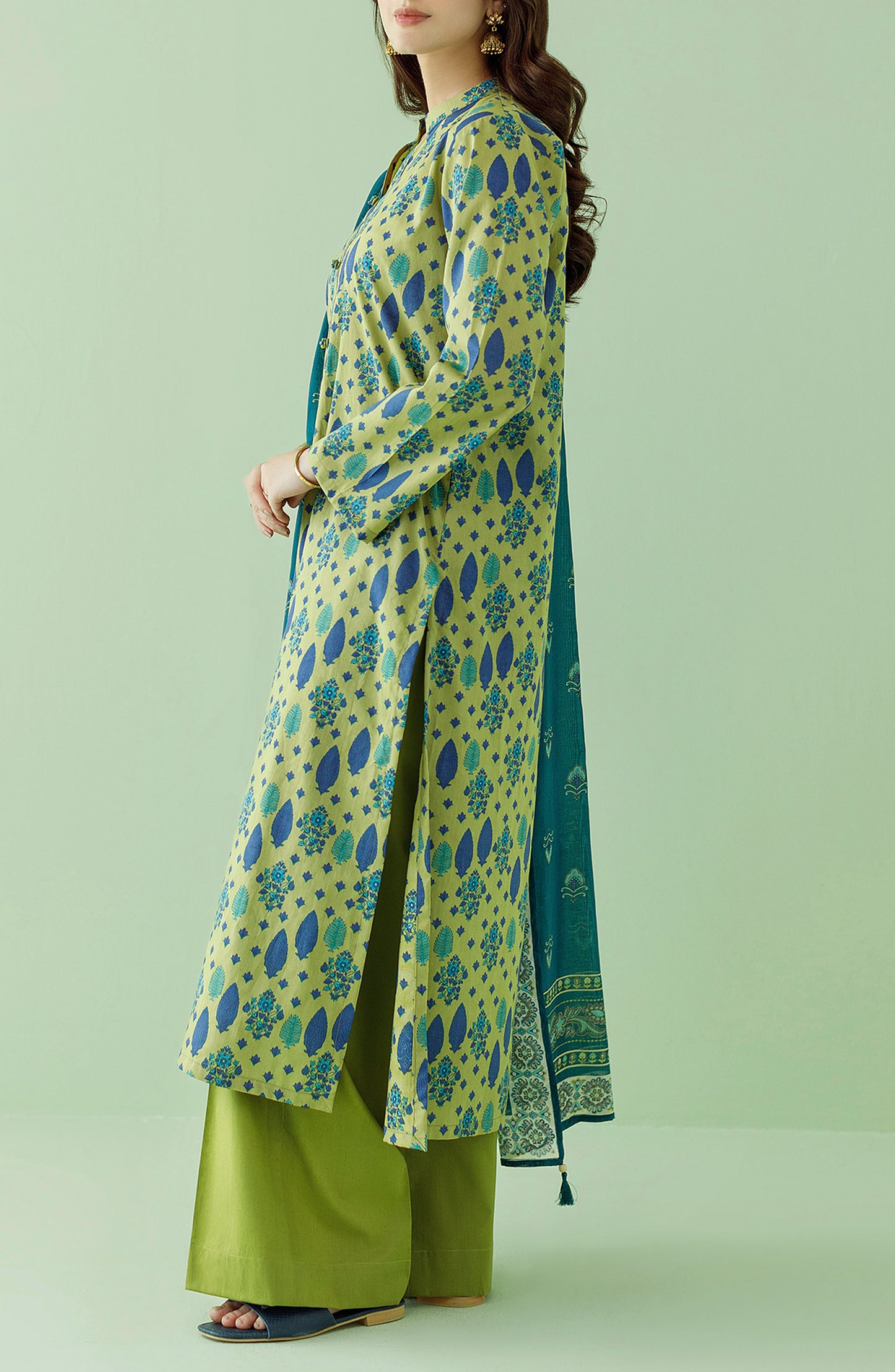 OTL-23-364/U GREEN LAWN Women UNSTITCHED SHIRT DUPATTA PANTS