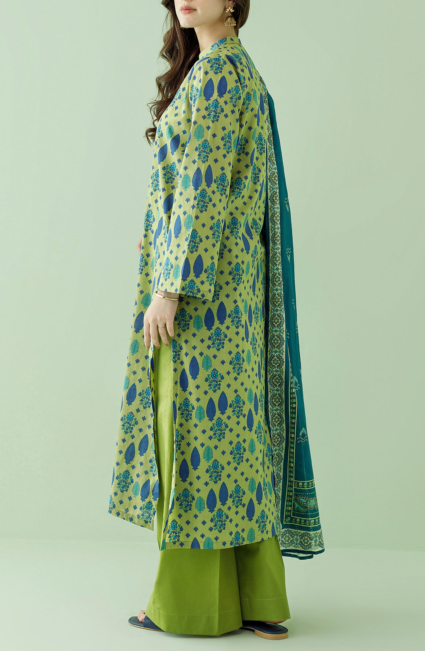 OTL-23-364/U GREEN LAWN Women UNSTITCHED SHIRT DUPATTA PANTS