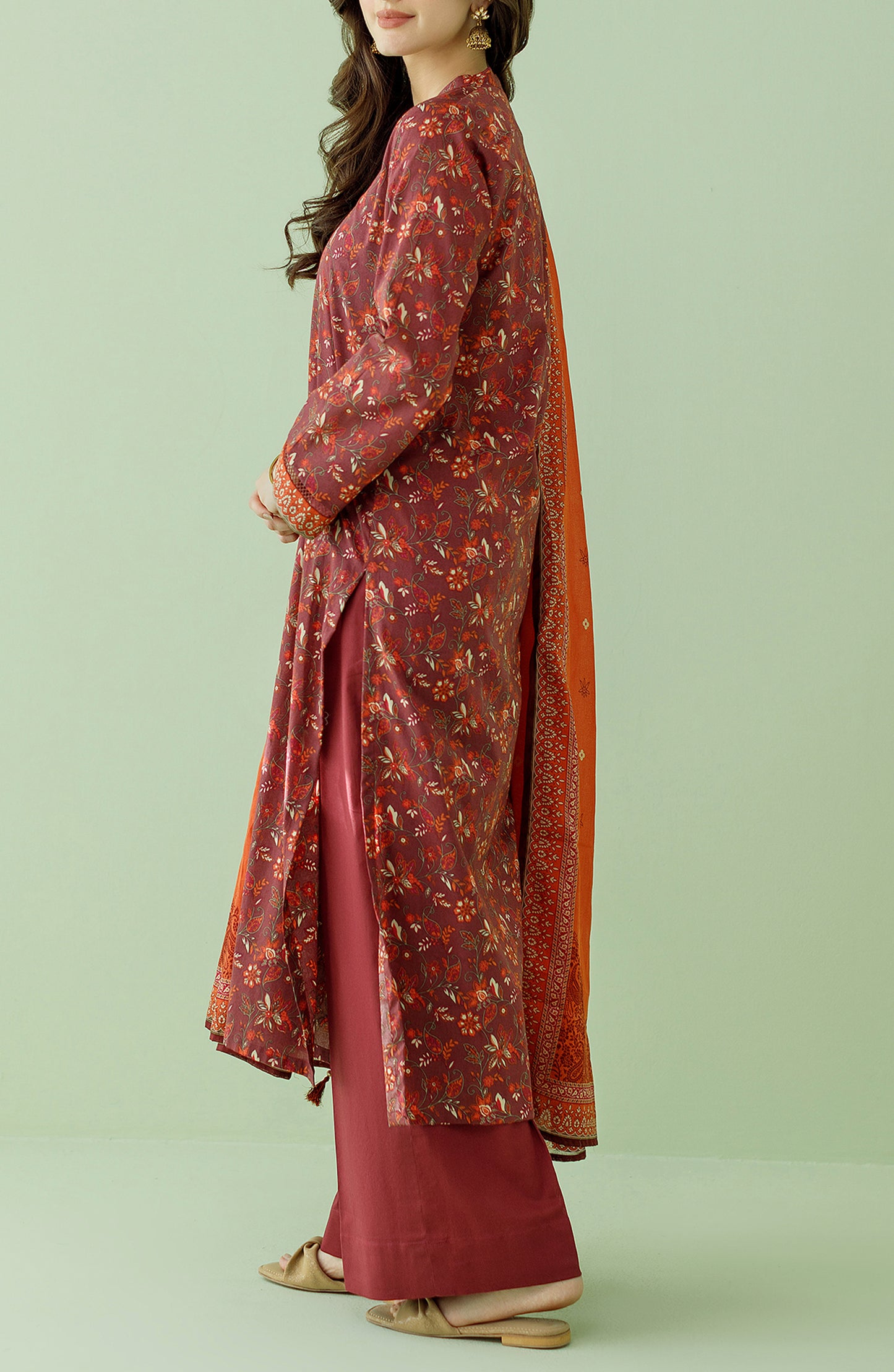 OTL-23-357/U MAROON LAWN Women UNSTITCHED SHIRT DUPATTA PANTS