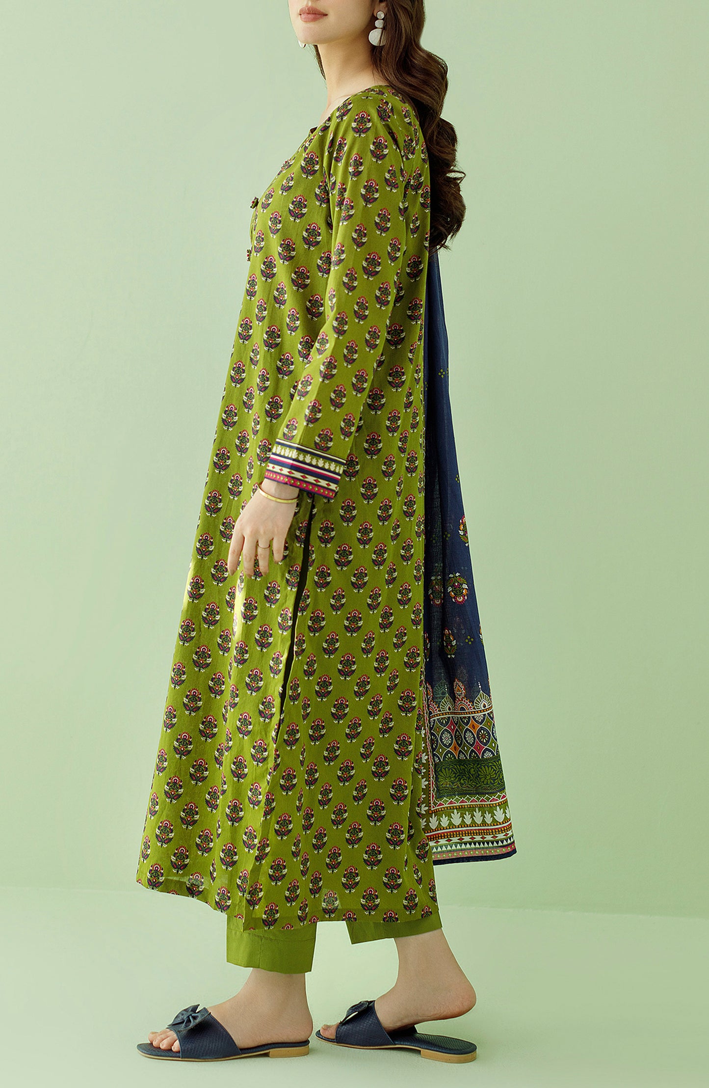 OTL-23-344/U L.GREEN LAWN Women UNSTITCHED SHIRT DUPATTA PANTS