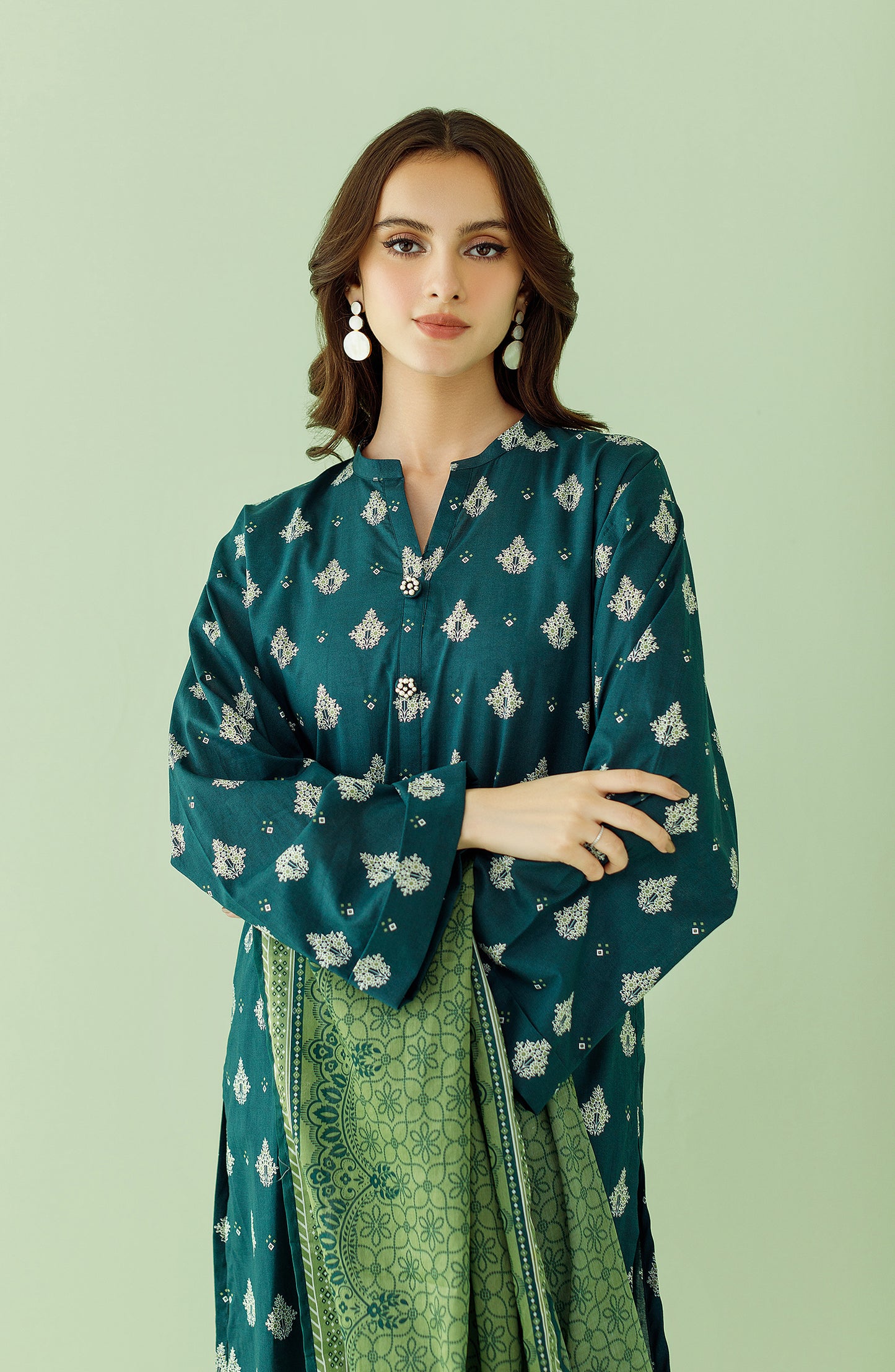 OTL-23-345/S GREEN LAWN Women READY TO WEAR SHIRT DUPATTA PANTS