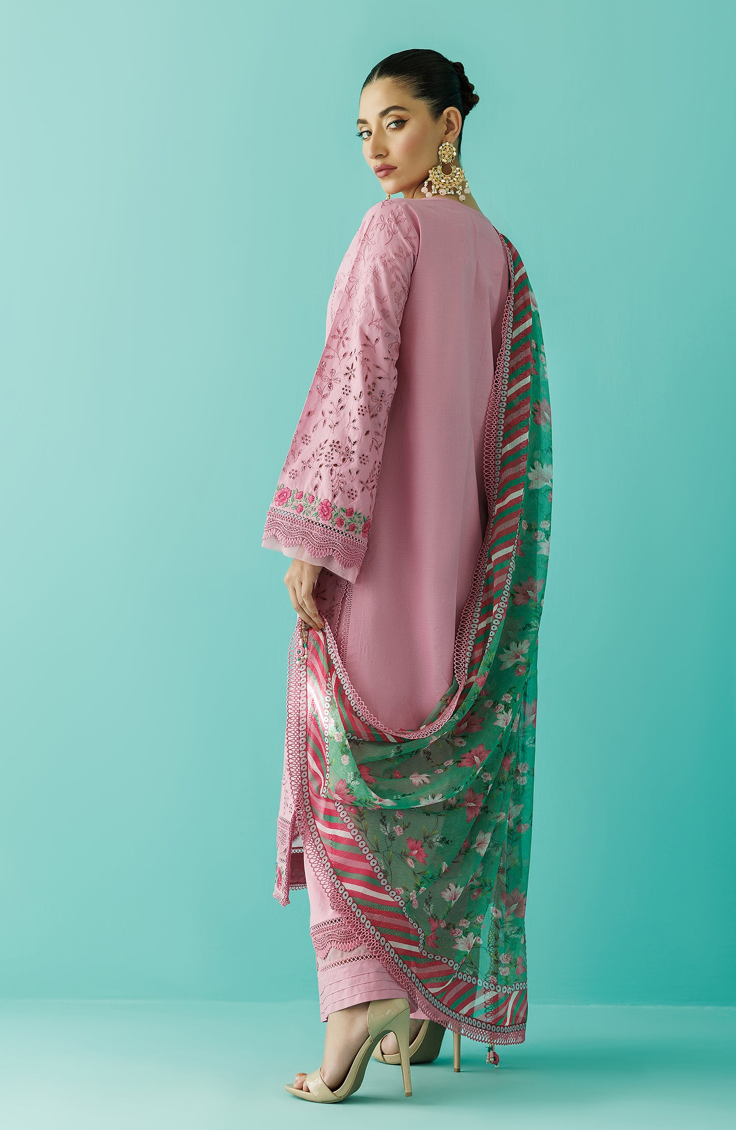 Unstitched 3 Piece Embroidered Lawn Shirt , Cambric Pant and Chiffon Dupatta (OTL-24-031/U PINK)