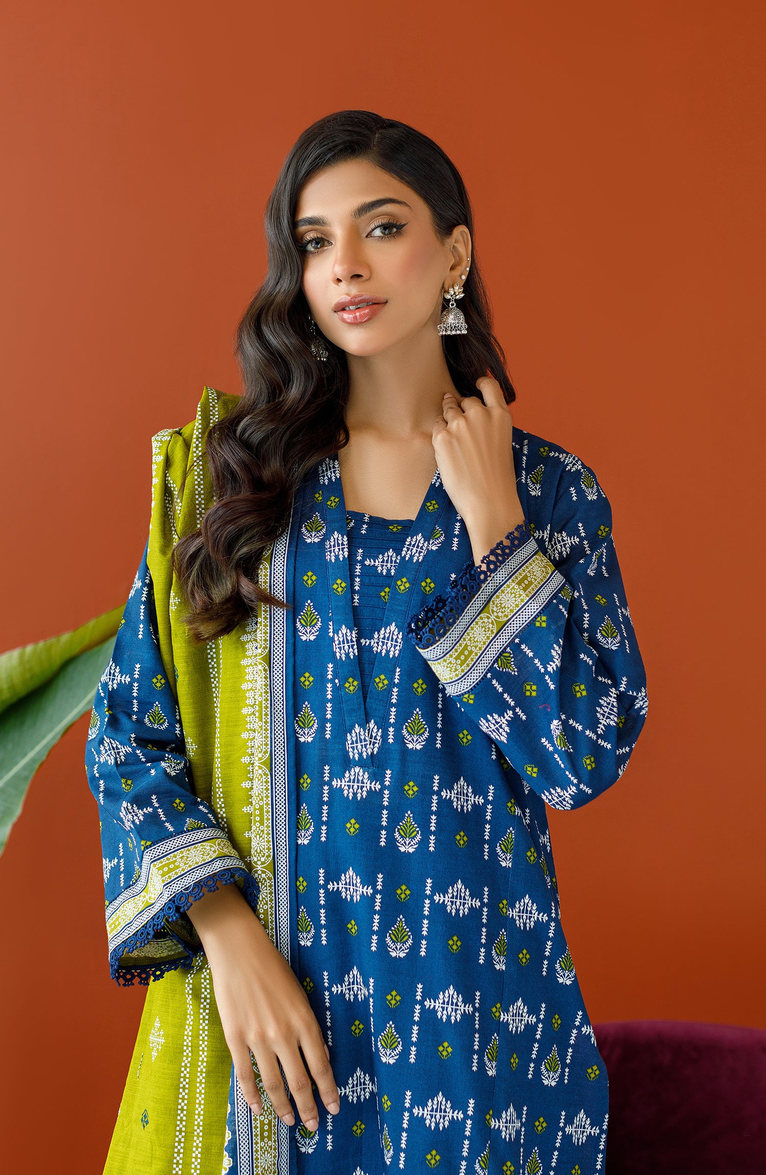 Orient Unstitched 3 Piece Printed Khaddar Shirt Khaddar Pant And Khaddar Dupatta Otl 23 271 