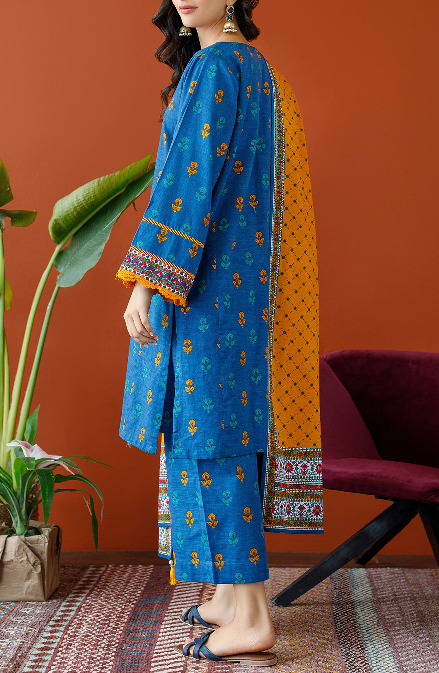 OTL-23-227/U BLUE KHADDAR Women UNSTITCHED SHIRT DUPATTA PANTS