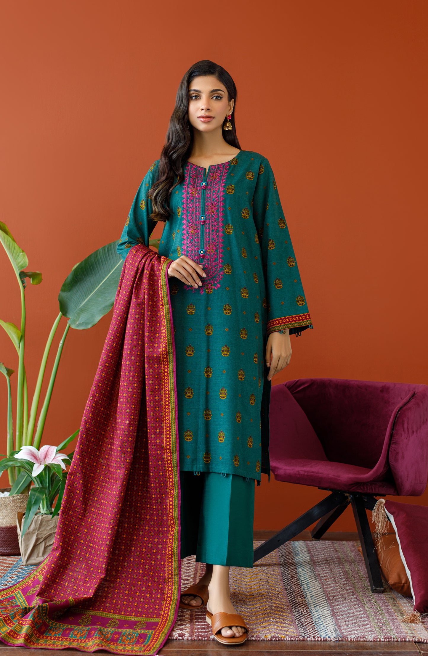 OTL-23-265/U GREEN KHADDAR Women UNSTITCHED SHIRT DUPATTA PANTS