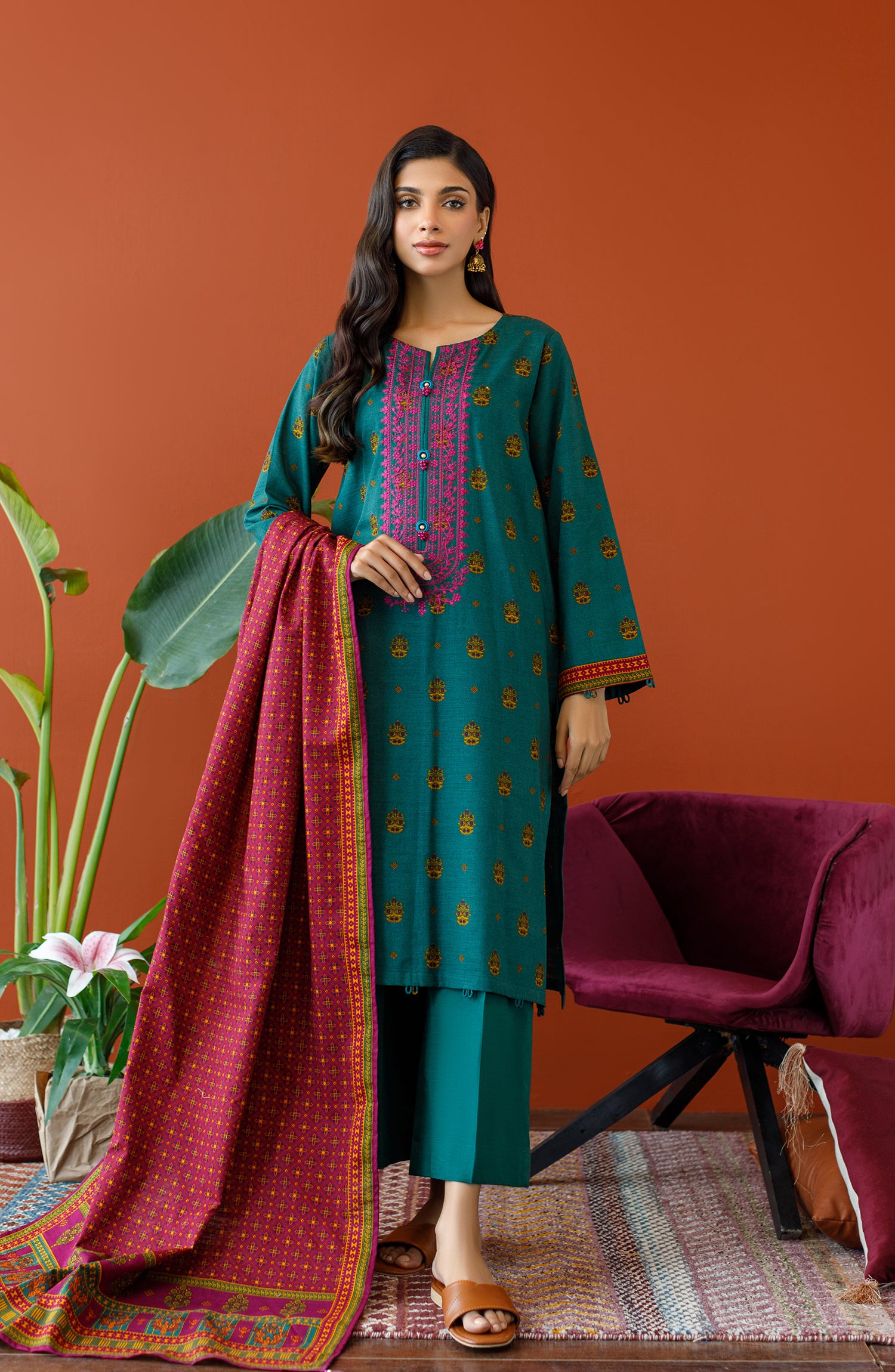 OTL-23-265/S GREEN KHADDAR Women READY TO WEAR SHIRT DUPATTA PANTS