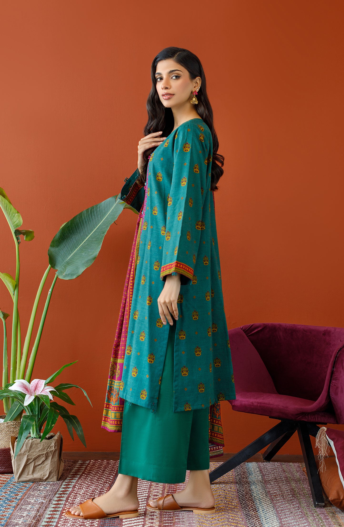 OTL-23-265/U GREEN KHADDAR Women UNSTITCHED SHIRT DUPATTA PANTS