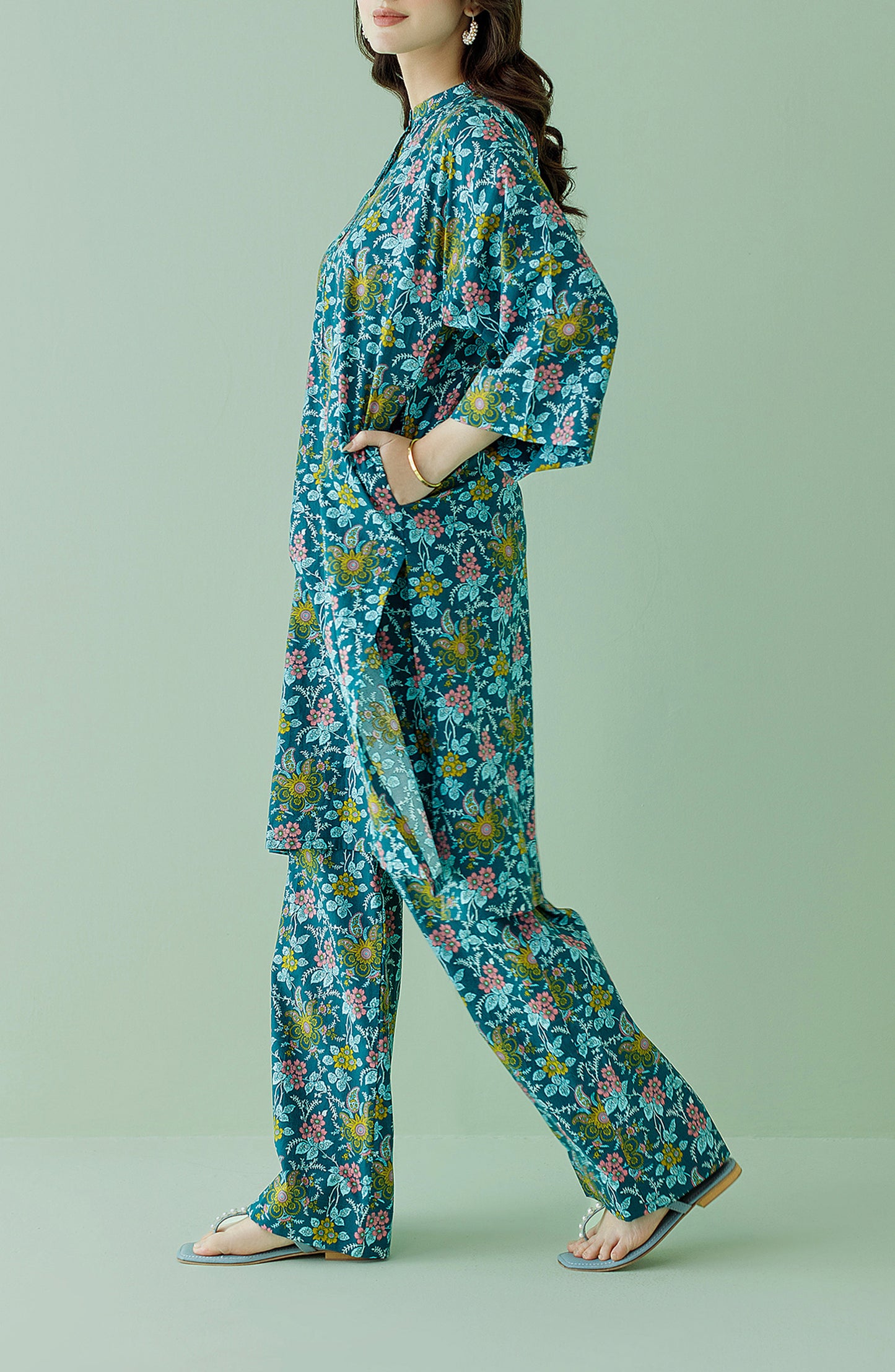 Unstitched | 2 Piece | Printed Lawn | NRDS-23-133