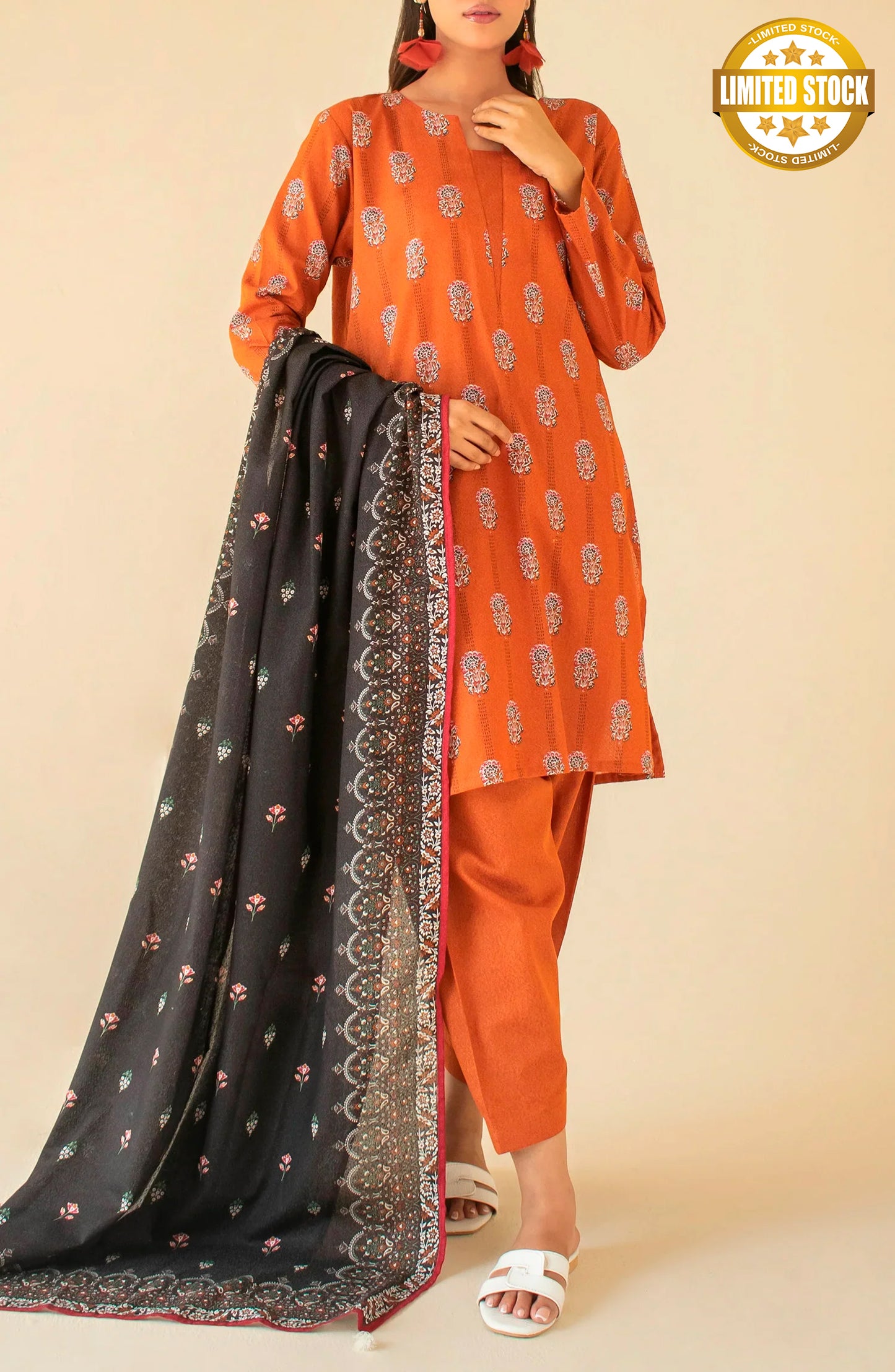 Unstitched | 3 Piece | Printed Karandi | OTL-24-385