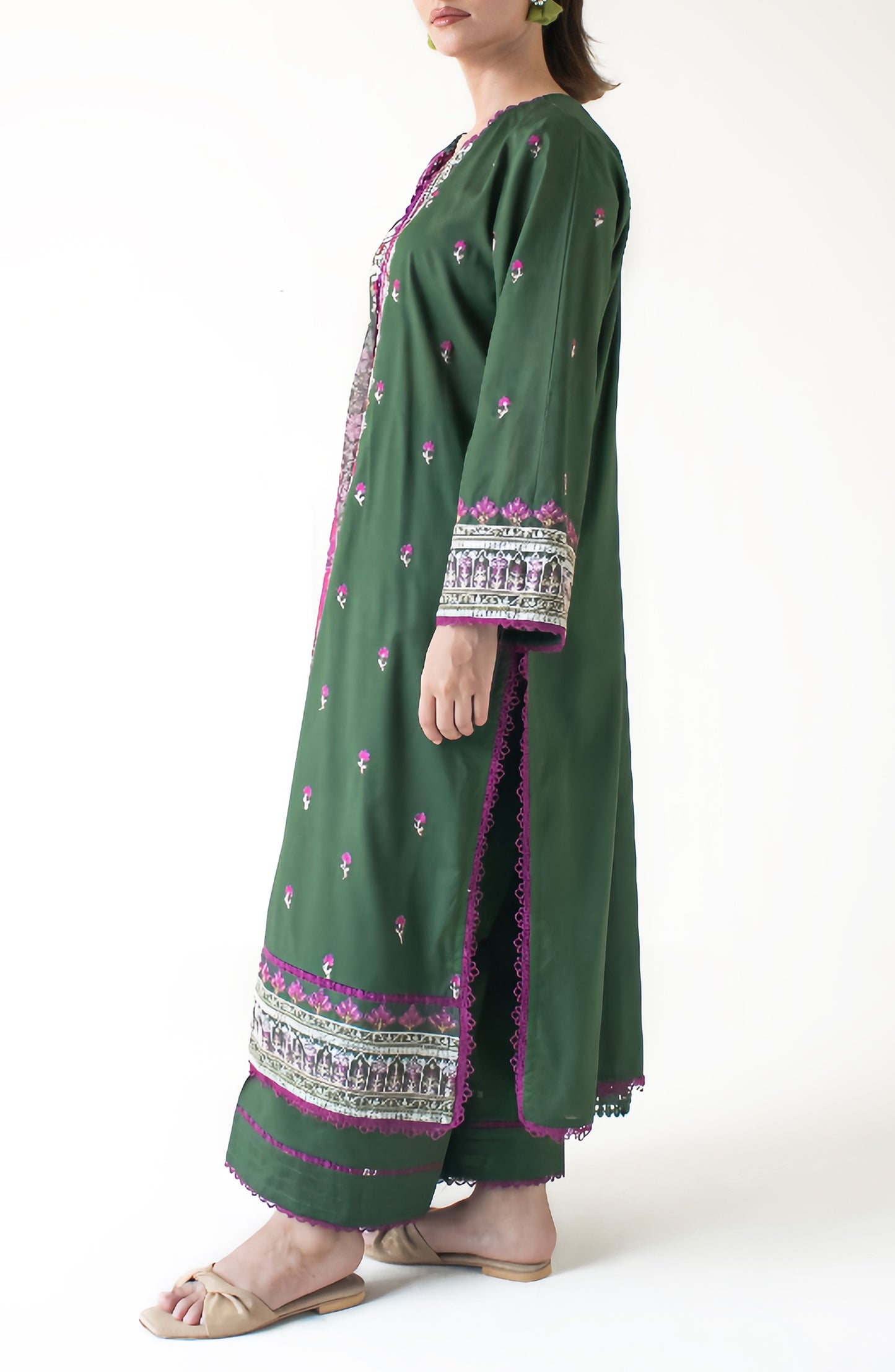 OTL-24-243/U GREEN LAWN Women UNSTITCHED SHIRT DUPATTA PANTS