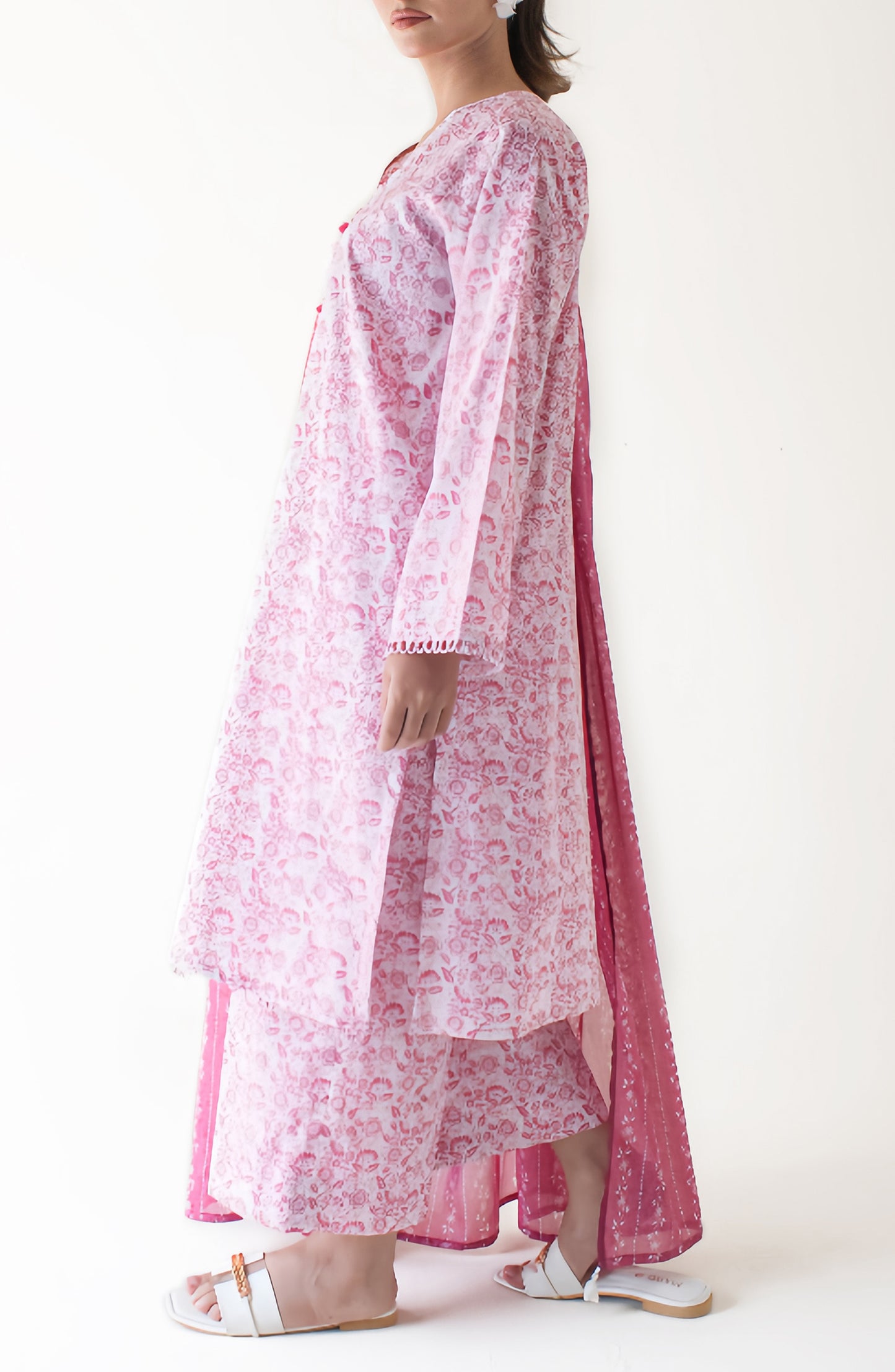 Unstitched 3 Piece Printed Cambric Shirt , Cambric Pant and Cambric Dupatta (OTL-24-373-B/U PINK)