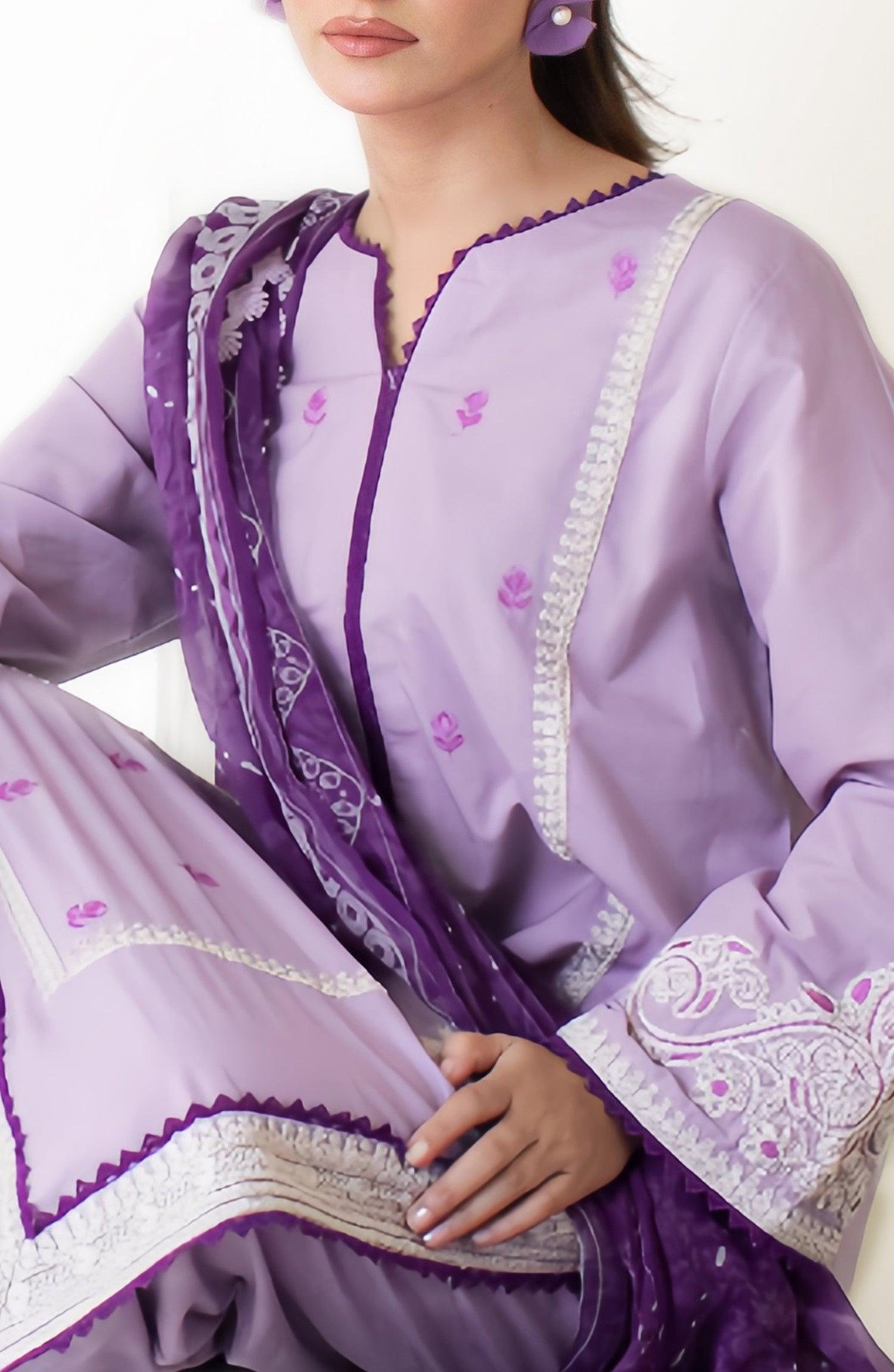 OTL-24-289/U LIGHT PURPLE LAWN Women UNSTITCHED SHIRT DUPATTA PANTS