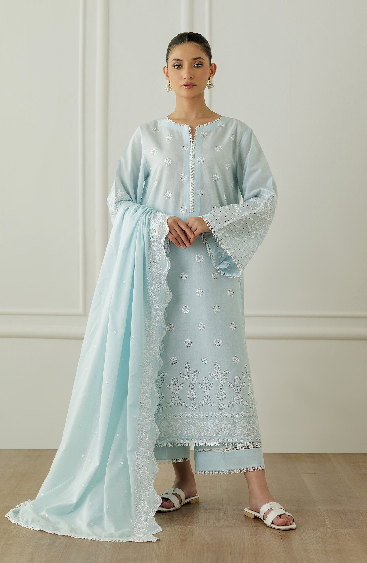 Unstitched | 3 Piece | Chikankari | WRFC25S-3006