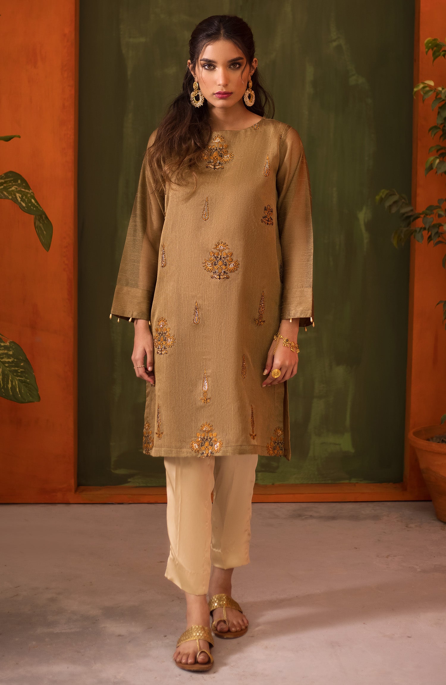 NRHC-113/S GOLD FANCY SCSHIRT READY TO WEAR SHIRT