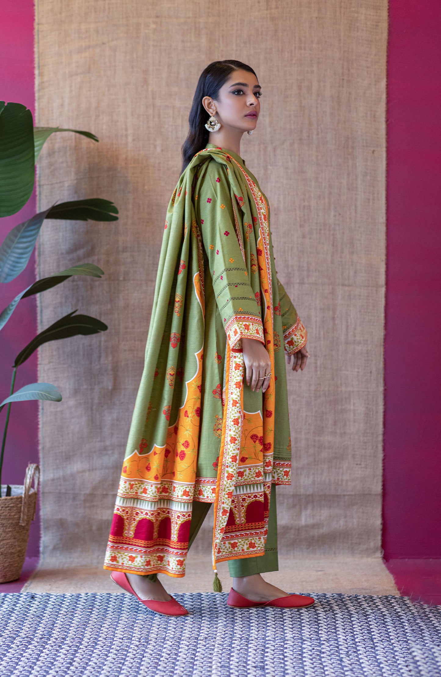 OTL-22-146/S GREEN KHADDAR  READY TO WEAR SHIRT DUPATTA PANTS