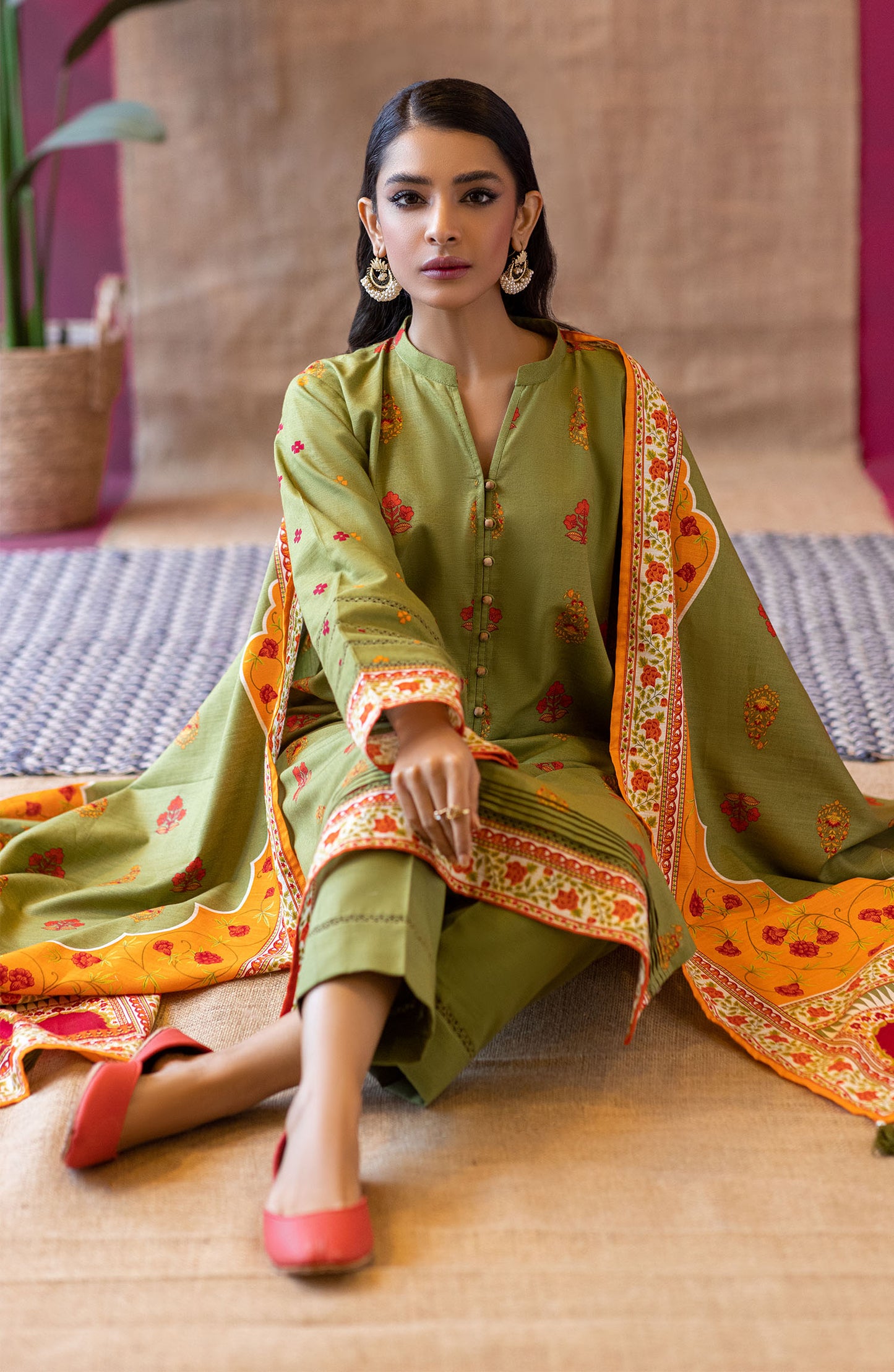 OTL-22-146/S GREEN KHADDAR  READY TO WEAR SHIRT DUPATTA PANTS