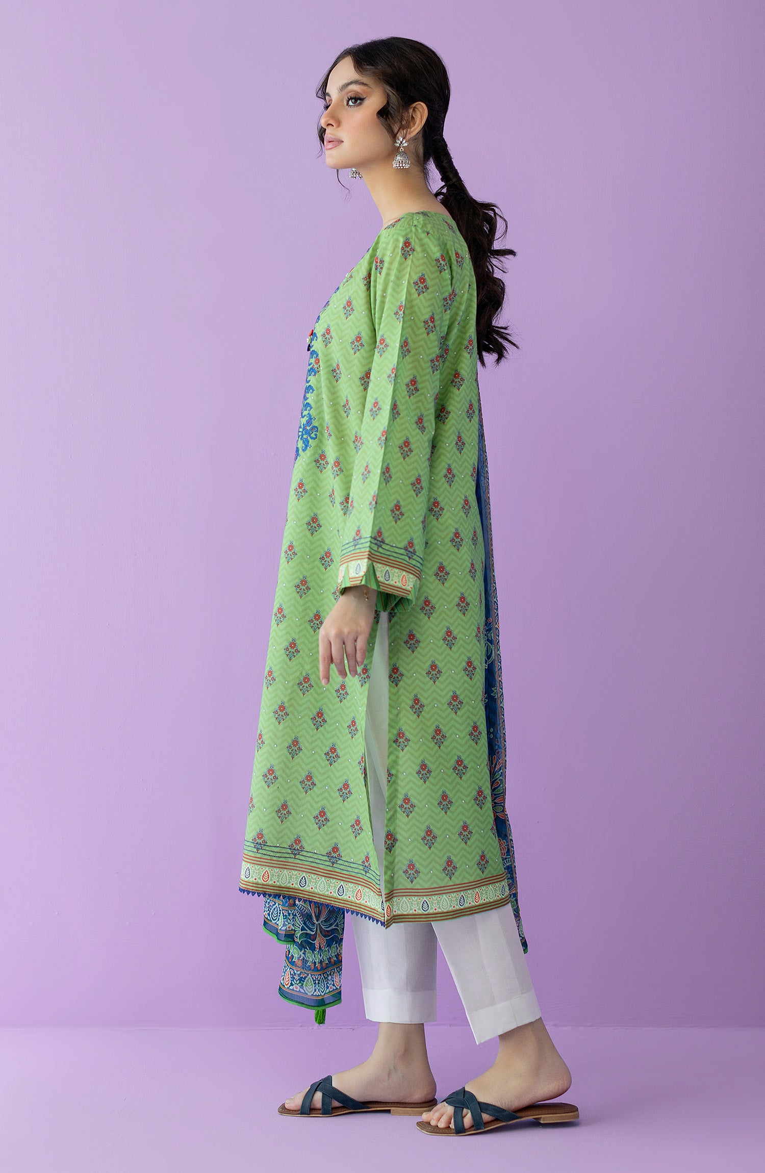 NRDS-23-005/U L.GREEN LAWN  UNSTITCHED SHIRT DUPATTA