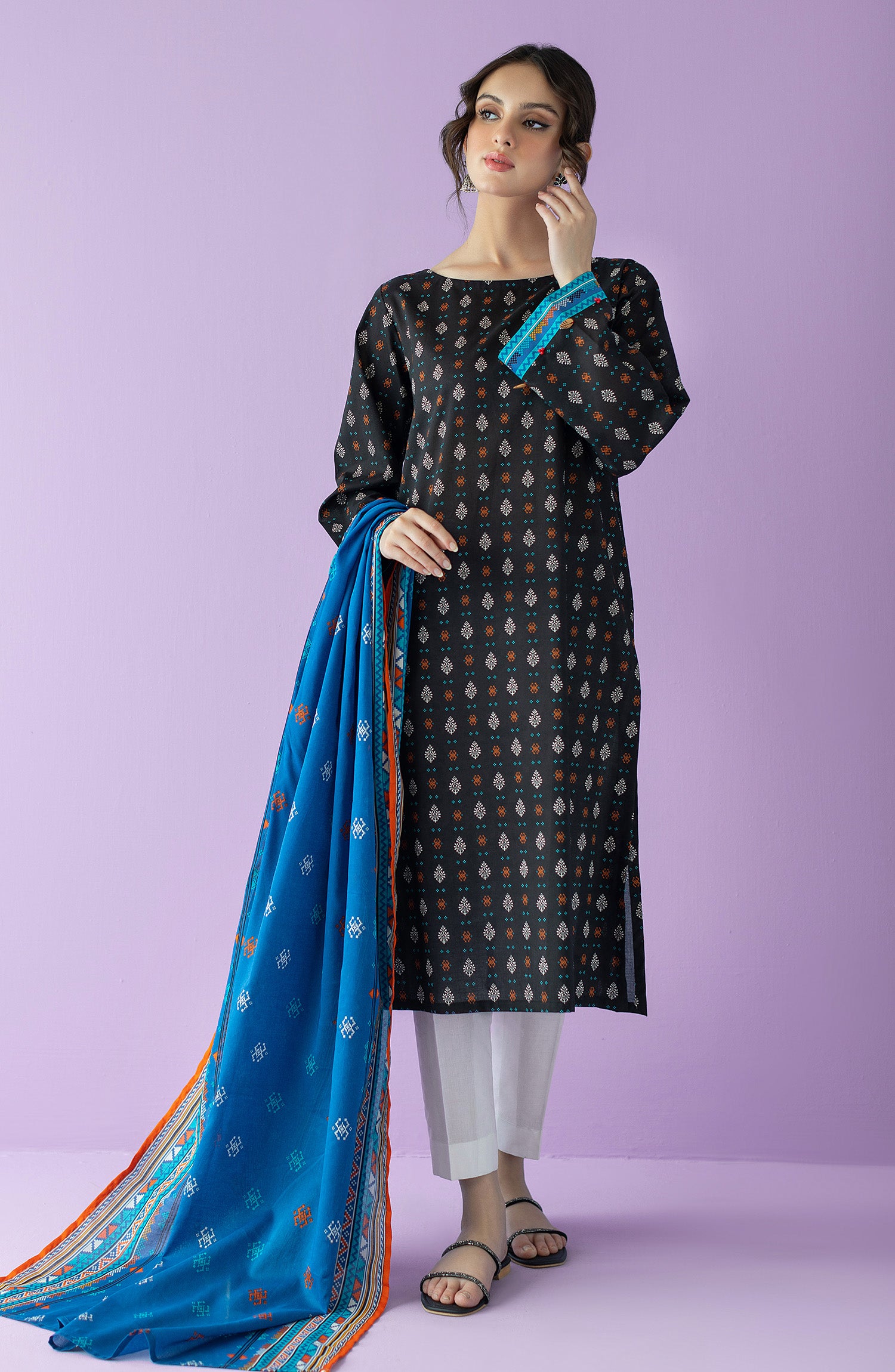 NRDS-23-039/U BLACK LAWN  UNSTITCHED SHIRT DUPATTA