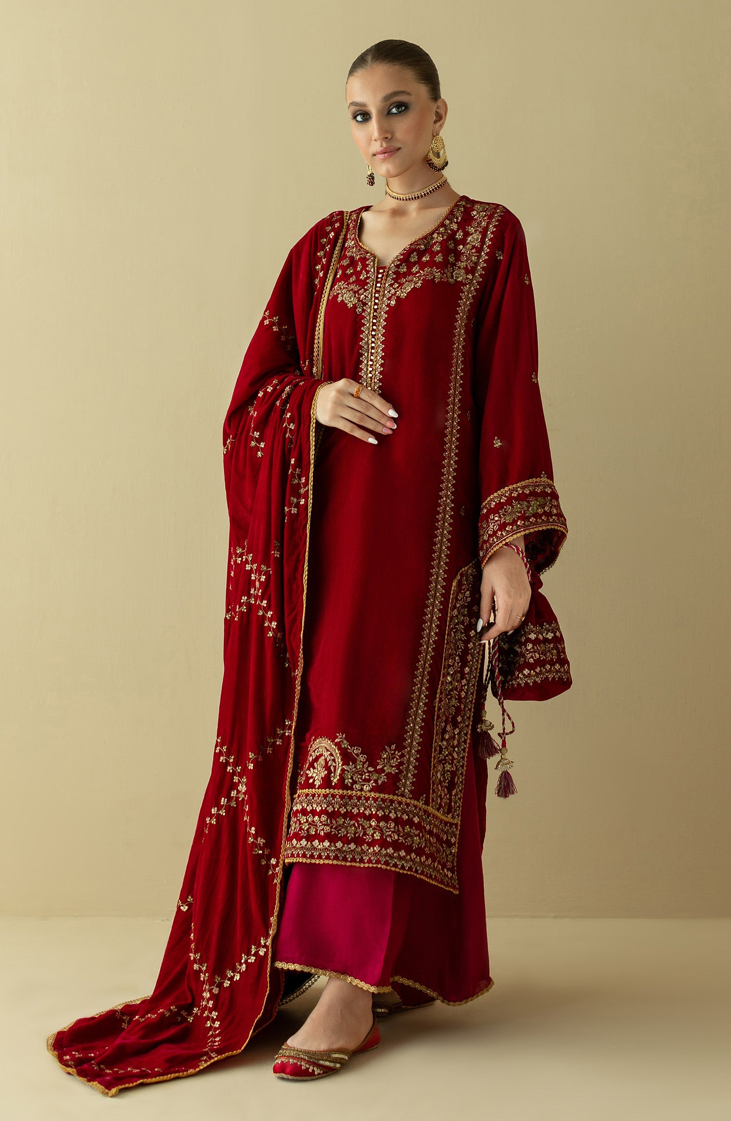 NF-SDT-22-009/U Red VELVET  UNSTITCHED SHIRT DUPATTA PANTS