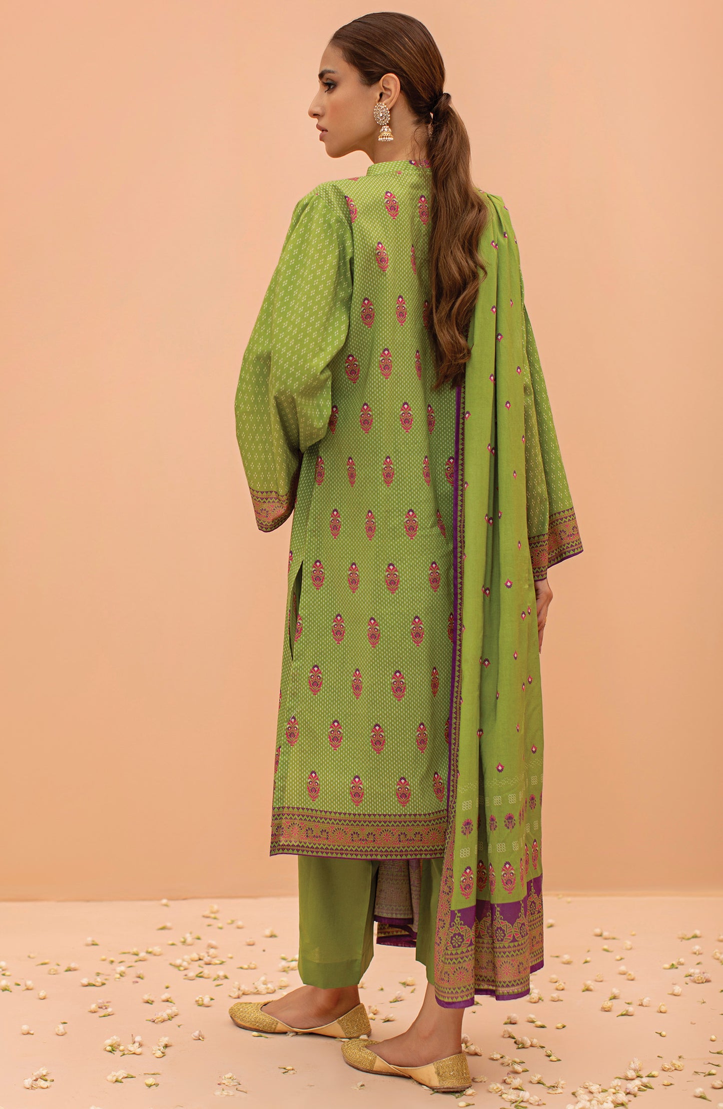 OTL-22-070/U GREEN LAWN  UNSTITCHED SHIRT DUPATTA PANTS